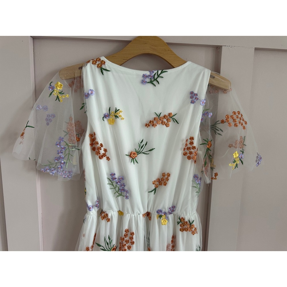 NWT Maternity Baltic Born Marseille White Floral Embroidered Maxi Dress - Picture 4 of 8